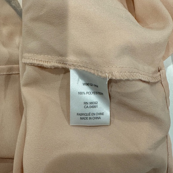 2/$20 NWT Gorgeous Paraphrase nude blouse lace shoulders button up back - Picture 7 of 8